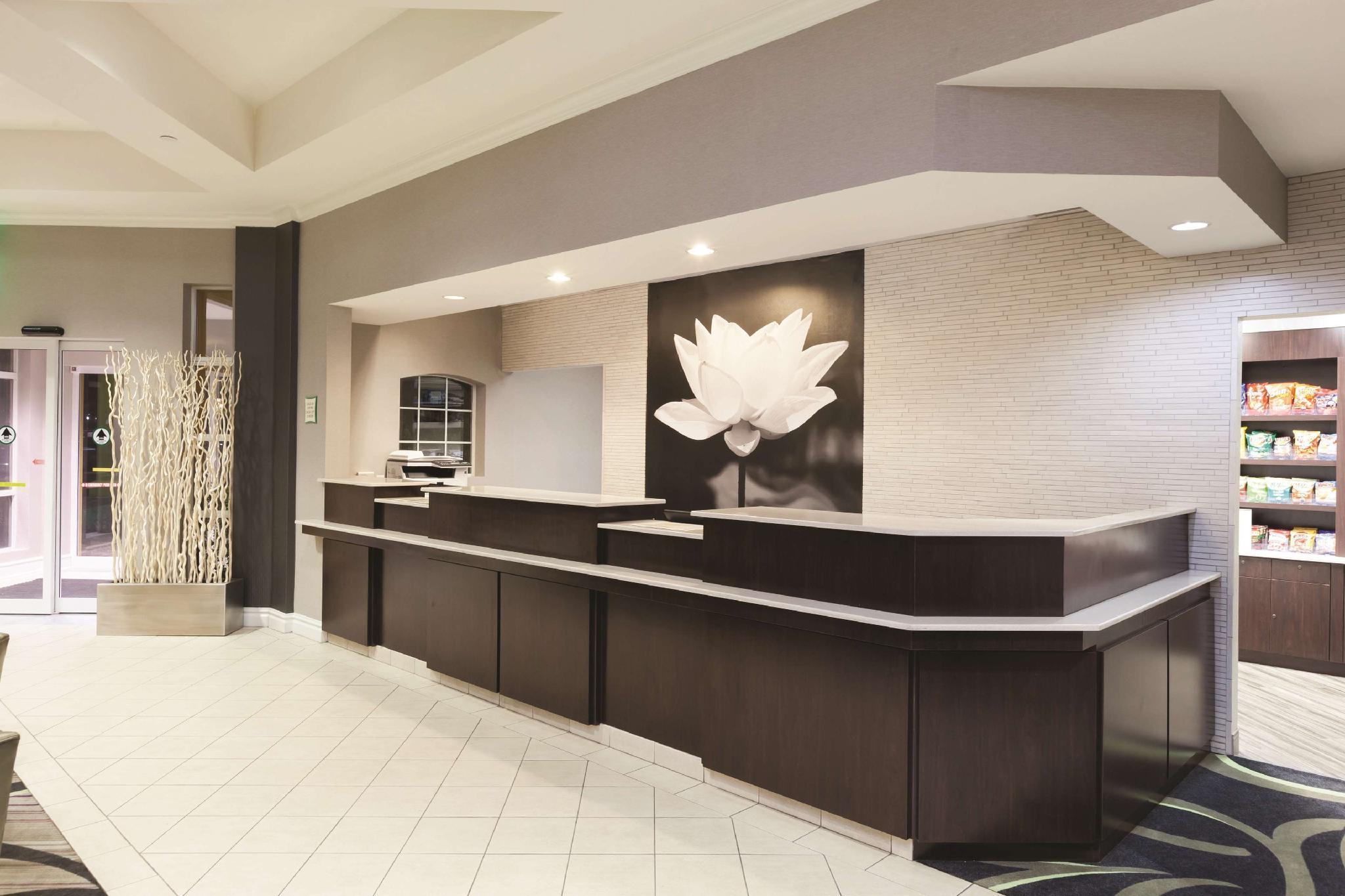 La Quinta By Wyndham Dallas North Central Esterno foto