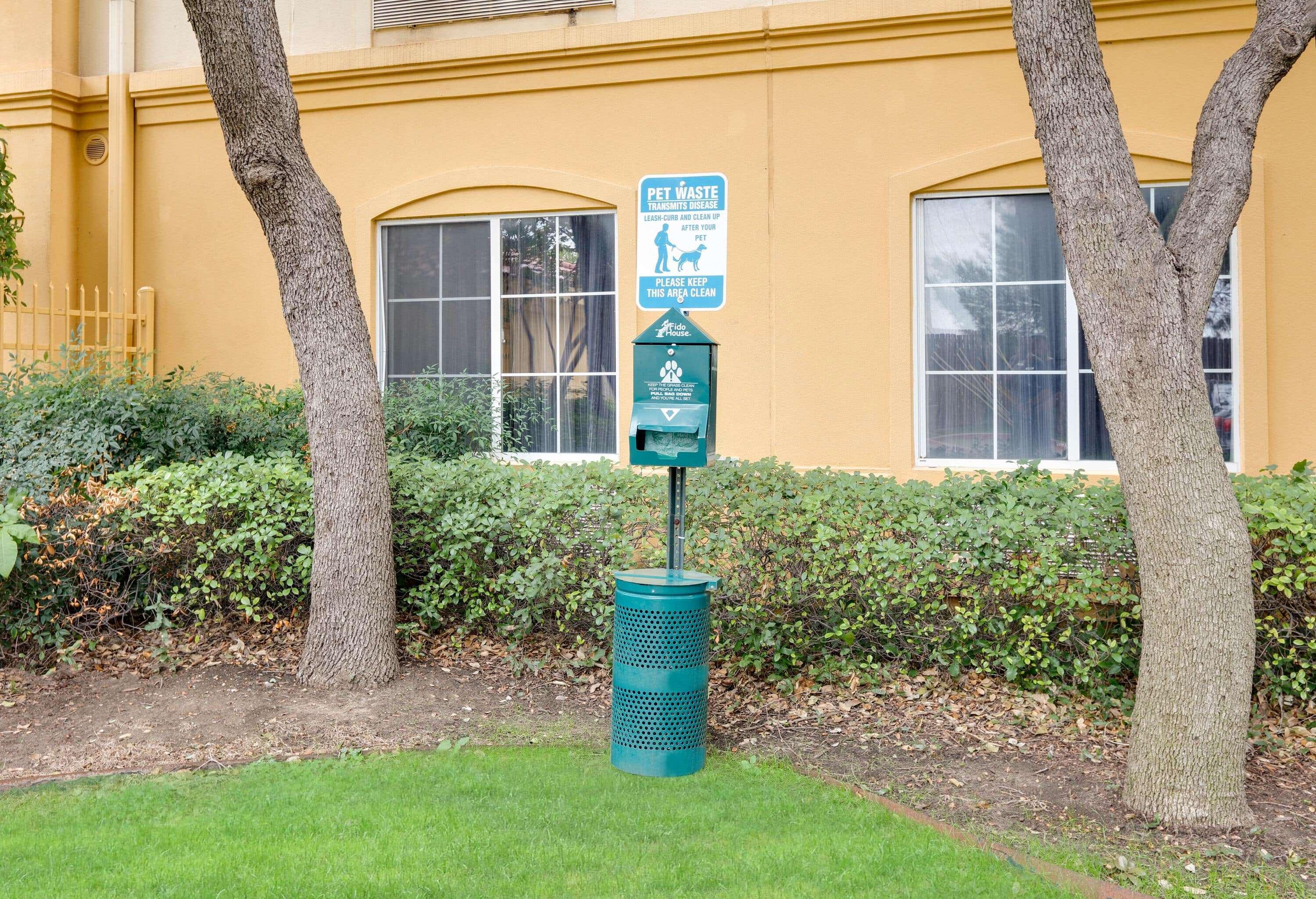La Quinta By Wyndham Dallas North Central Esterno foto